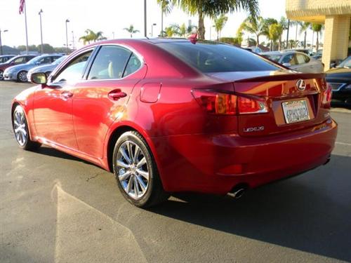 Lexus IS 250 2010 photo 4