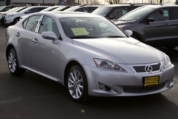 Lexus IS 250 2010 photo 1