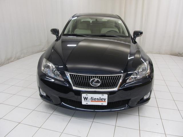 Lexus IS 250 2010 photo 1