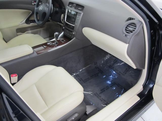 Lexus IS 250 2010 photo 4
