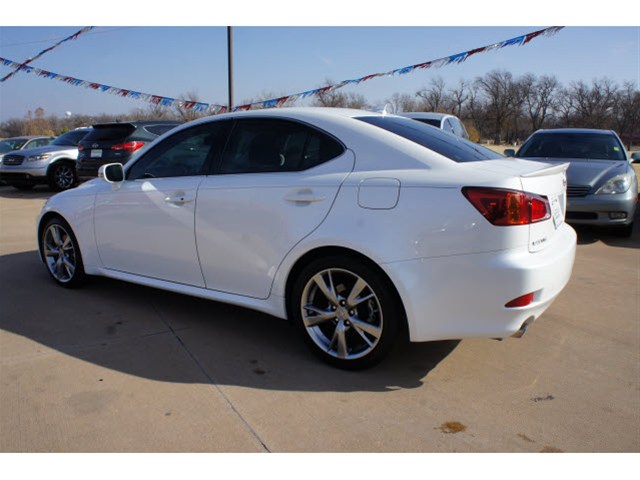 Lexus IS 250 2010 photo 5