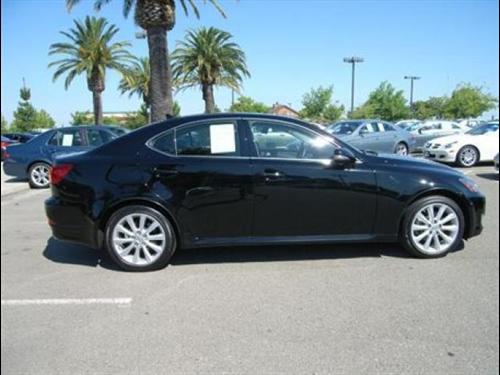 Lexus IS 250 2010 photo 3
