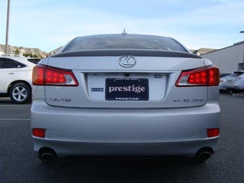 Lexus IS 250 2010 photo 4