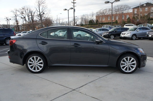 Lexus IS 250 2010 photo 5