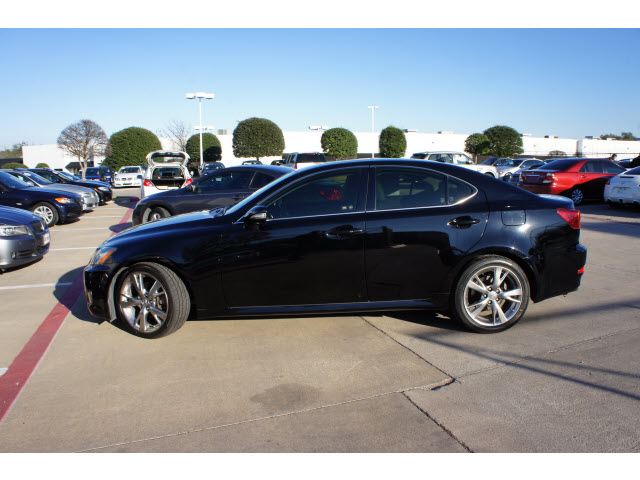 Lexus IS 250 2010 photo 1