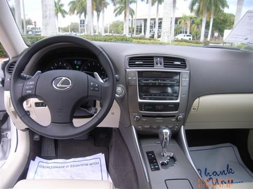 Lexus IS 250 2010 photo 4