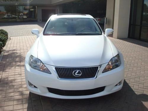Lexus IS 250 2010 photo 2