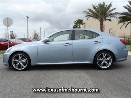 Lexus IS 250 2010 photo 1