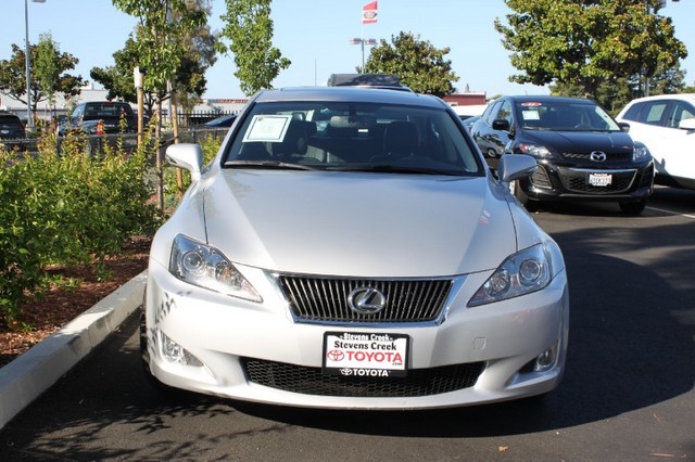 Lexus IS 250 2010 photo 1