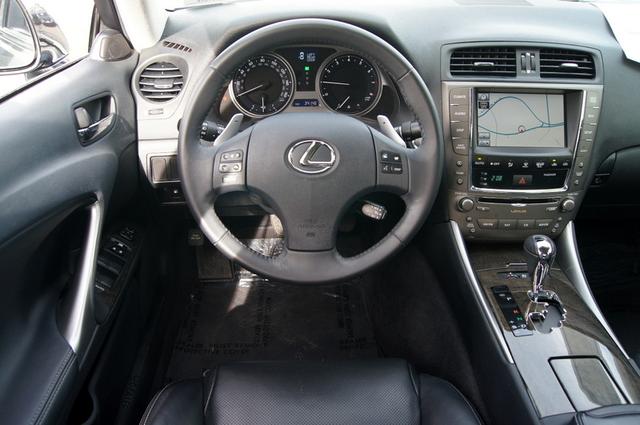 Lexus IS 250 2010 photo 5