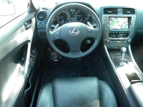 Lexus IS 250 2010 photo 4