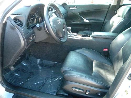 Lexus IS 250 2010 photo 5
