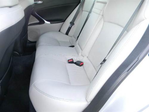 Lexus IS 250 2010 photo 5