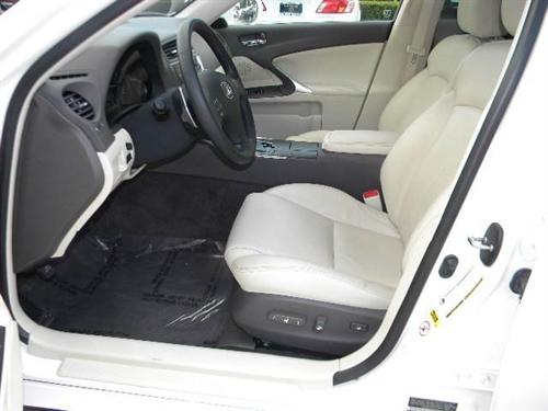 Lexus IS 250 2010 photo 5