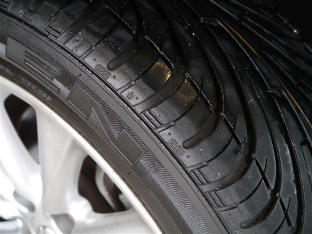 Lexus IS 250 2010 photo 2