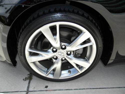 Lexus IS 250 2010 photo 2