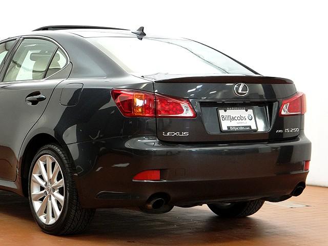 Lexus IS 250 2010 photo 5