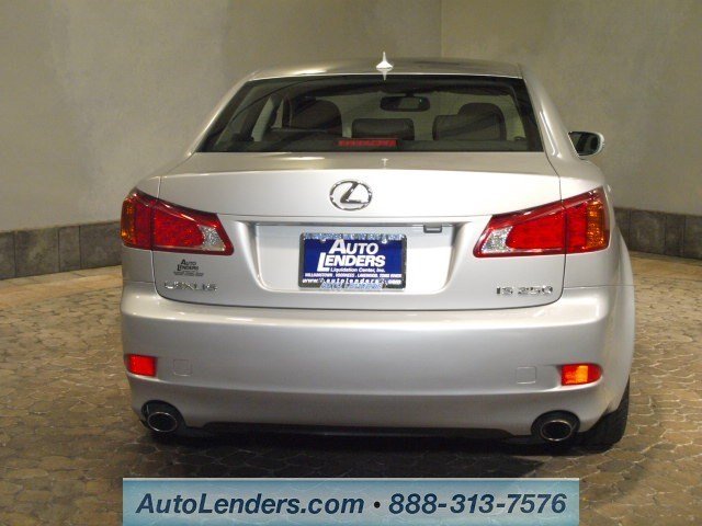 Lexus IS 250 2010 photo 4