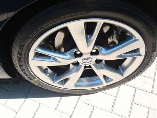 Lexus IS 250 2010 photo 5