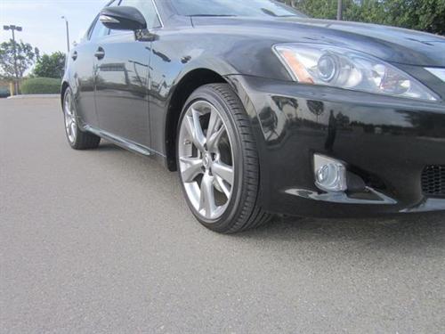 Lexus IS 250 2010 photo 1