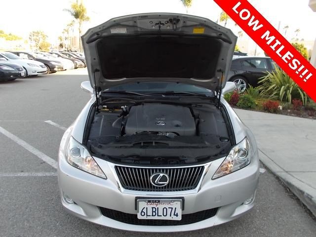 Lexus IS 250 2010 photo 3