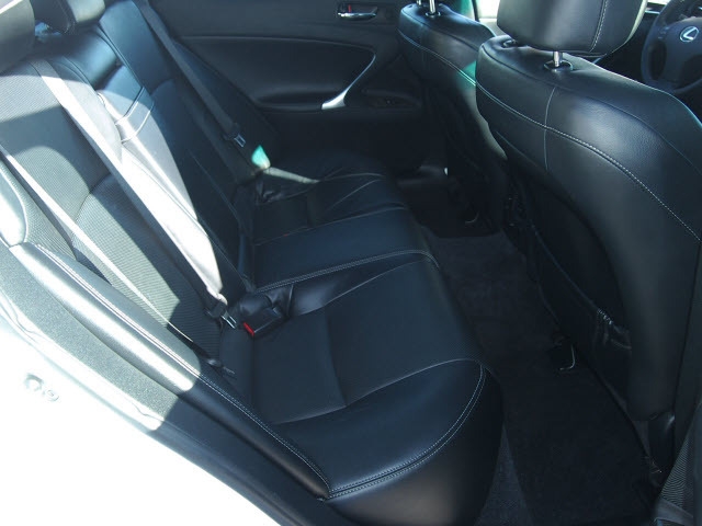 Lexus IS 250 2010 photo 5