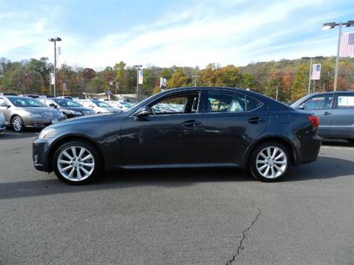 Lexus IS 250 2010 photo 1