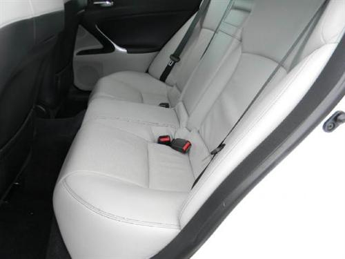 Lexus IS 250 2010 photo 5