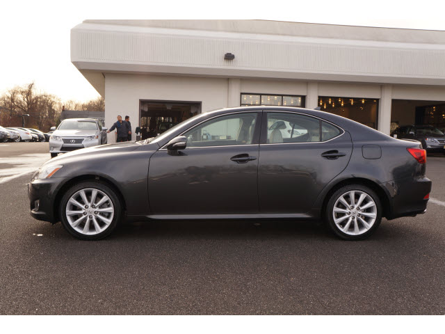 Lexus IS 250 2010 photo 4