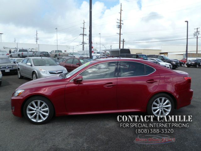 Lexus IS 250 2010 photo 2