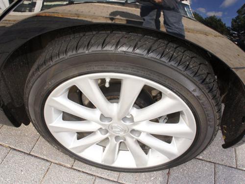 Lexus IS 250 2010 photo 3