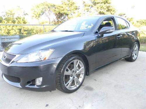 Lexus IS 250 2010 photo 3