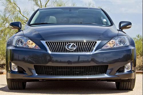 Lexus IS 250 2010 photo 2