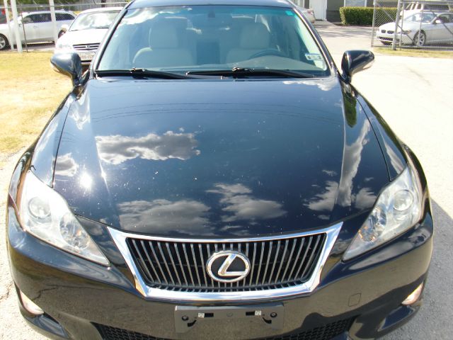 Lexus IS 250 2010 photo 3