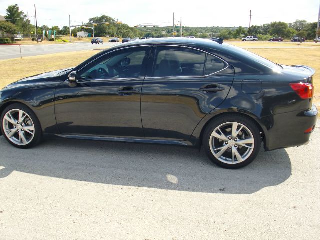 Lexus IS 250 2010 photo 4