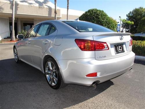 Lexus IS 250 2010 photo 4