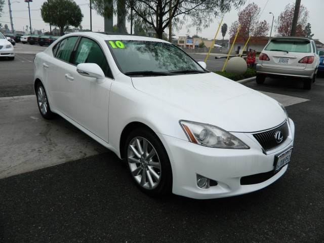 Lexus IS 250 2010 photo 4