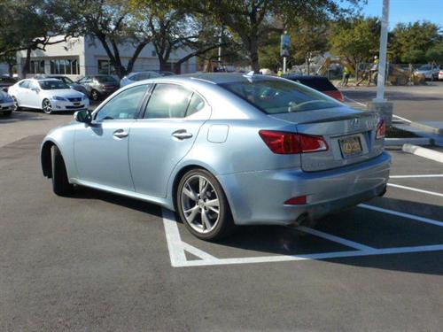 Lexus IS 250 2010 photo 1