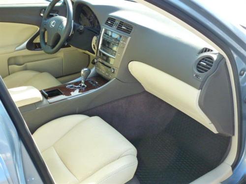 Lexus IS 250 2010 photo 5