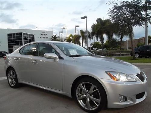 Lexus IS 250 2010 photo 3