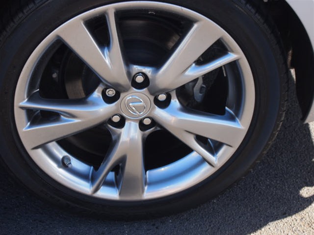 Lexus IS 250 2010 photo 4