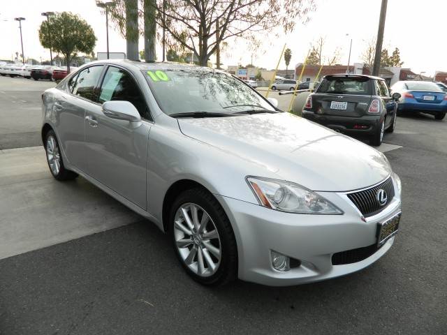 Lexus IS 250 2010 photo 3