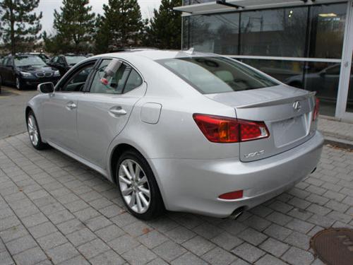 Lexus IS 250 2010 photo 3