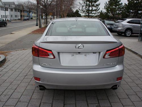 Lexus IS 250 2010 photo 4