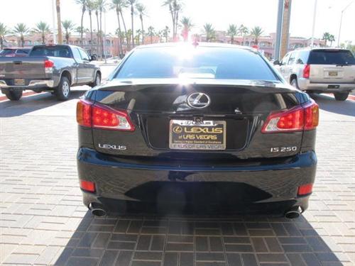 Lexus IS 250 2010 photo 1