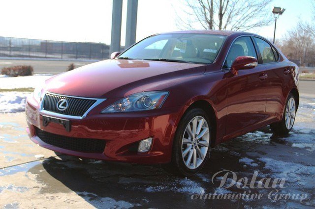 Lexus IS 250 2010 photo 2