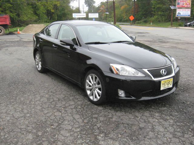 Lexus IS 250 2010 photo 1