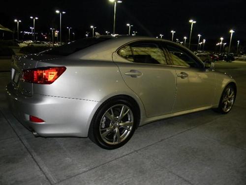 Lexus IS 250 2010 photo 2