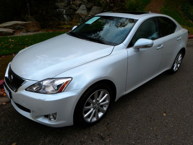 Lexus IS 250 2010 photo 1