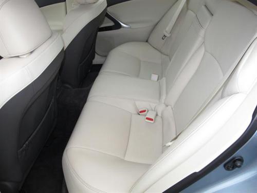 Lexus IS 250 2010 photo 4
